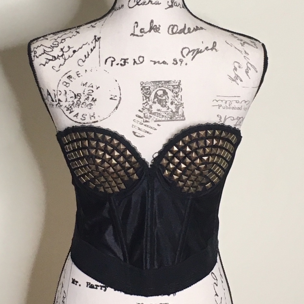 Women’s Studded corset